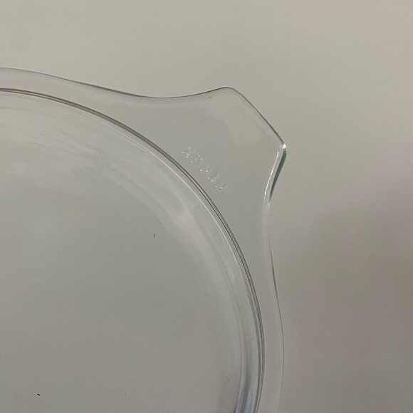 Pyrex Glass Lid - Picture 4 of 4